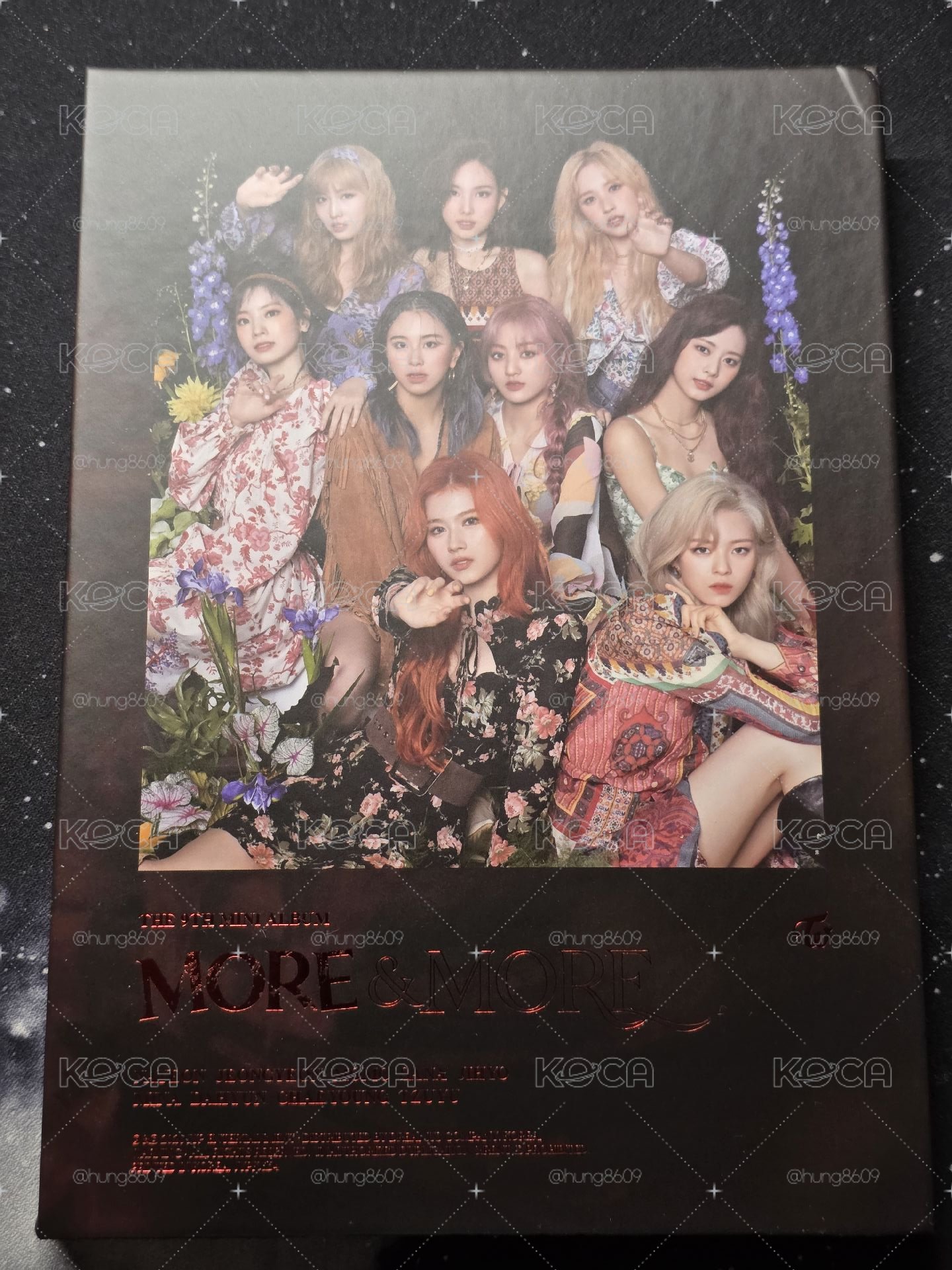 TWICE More&More 迷你九輯