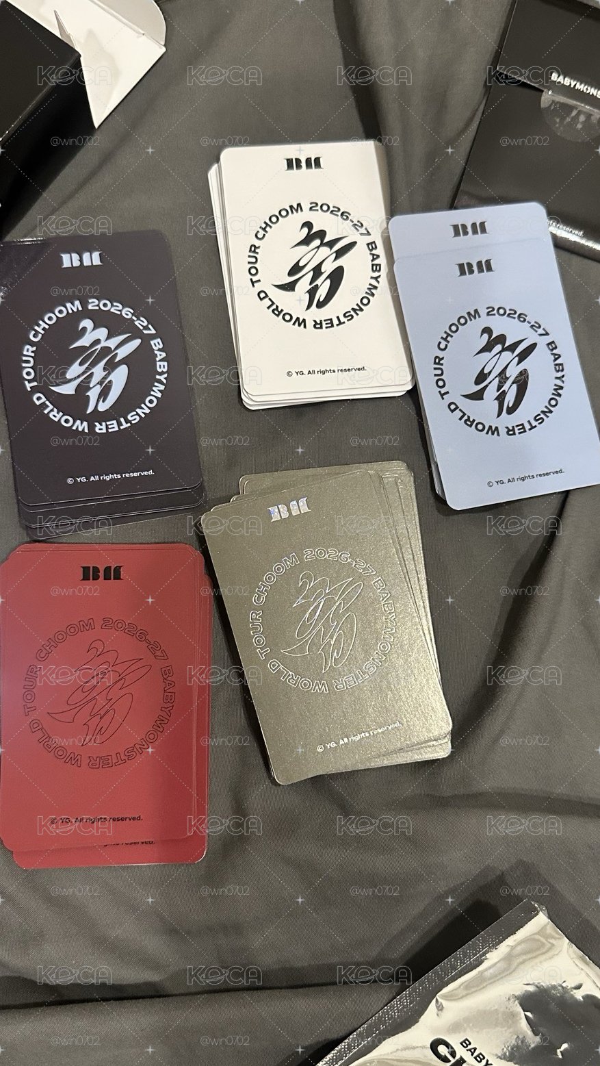 40多張 數量很平均 