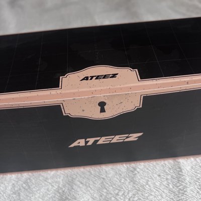 Ateez二代手燈含卡