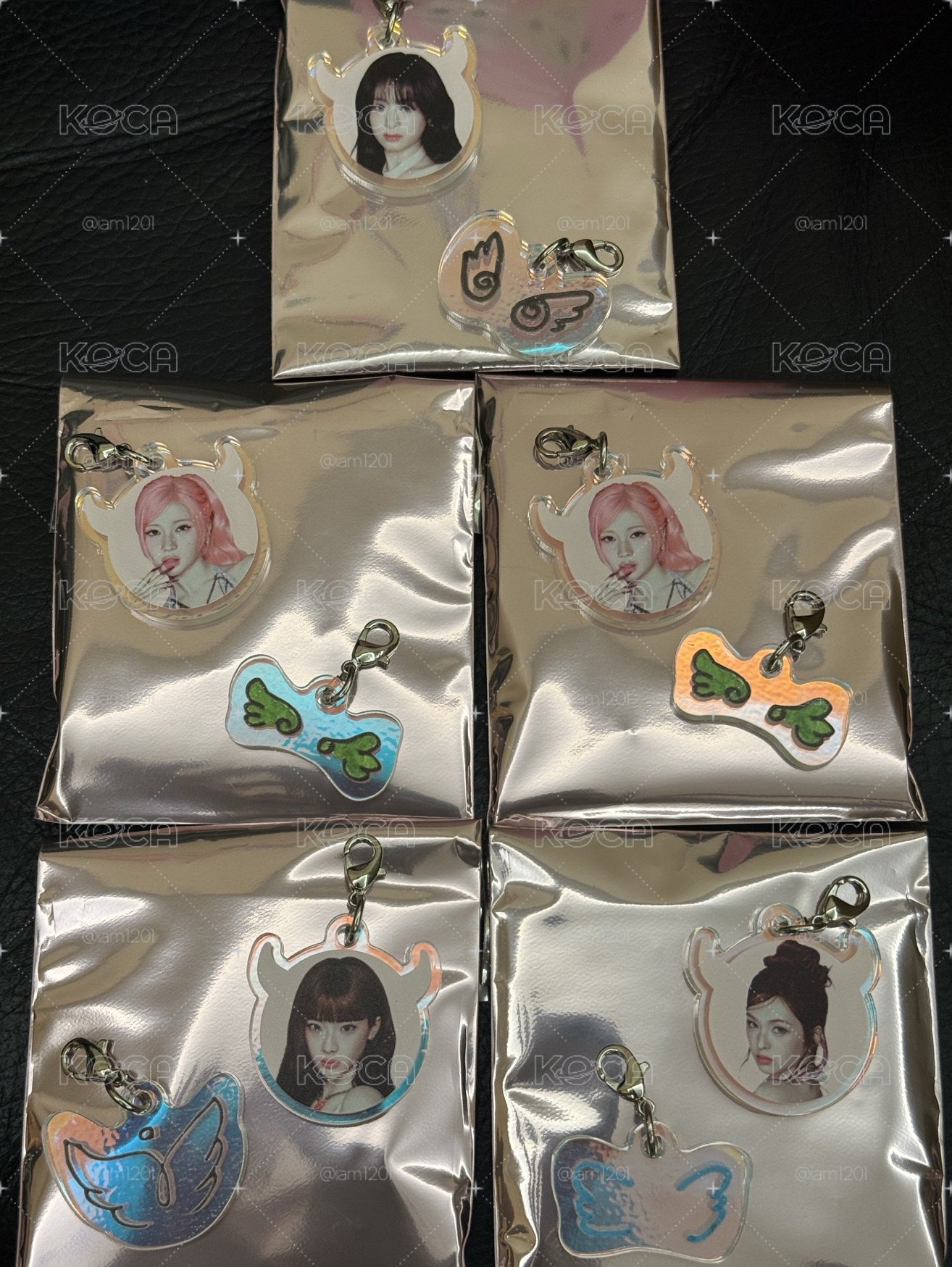 寶怪日週隨機吊飾-賢🦋角🐰露🦥柒🐱