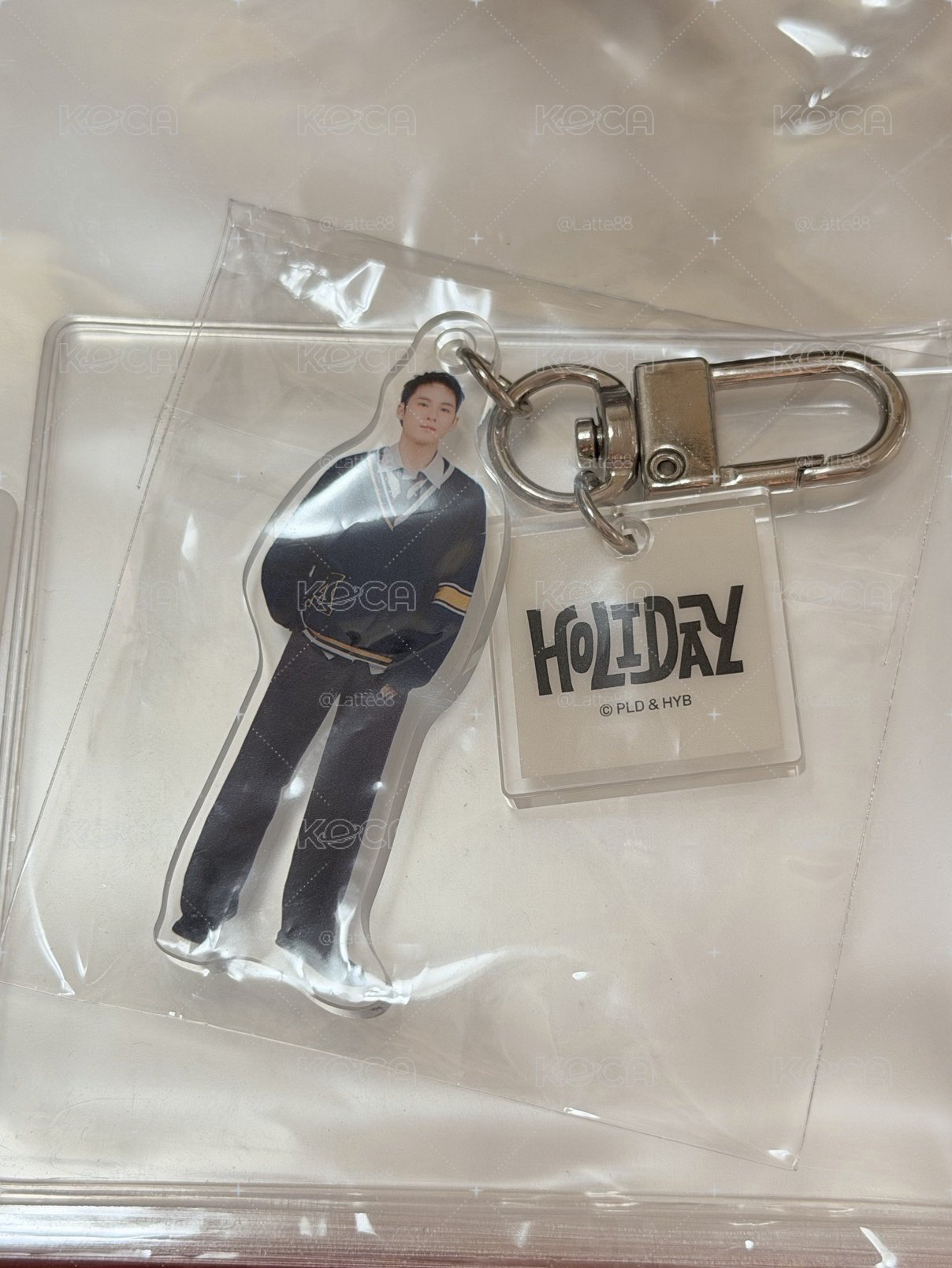 Holiday 金玟奎 吊飾