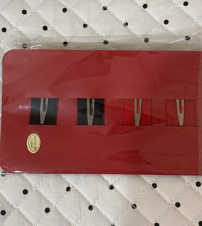 Ruby快閃店髮夾💜