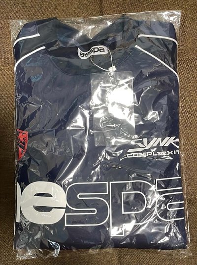 現貨 aespa 冬球衣（無小卡）+vip入場禮護照小卡吊牌整組 不拆售