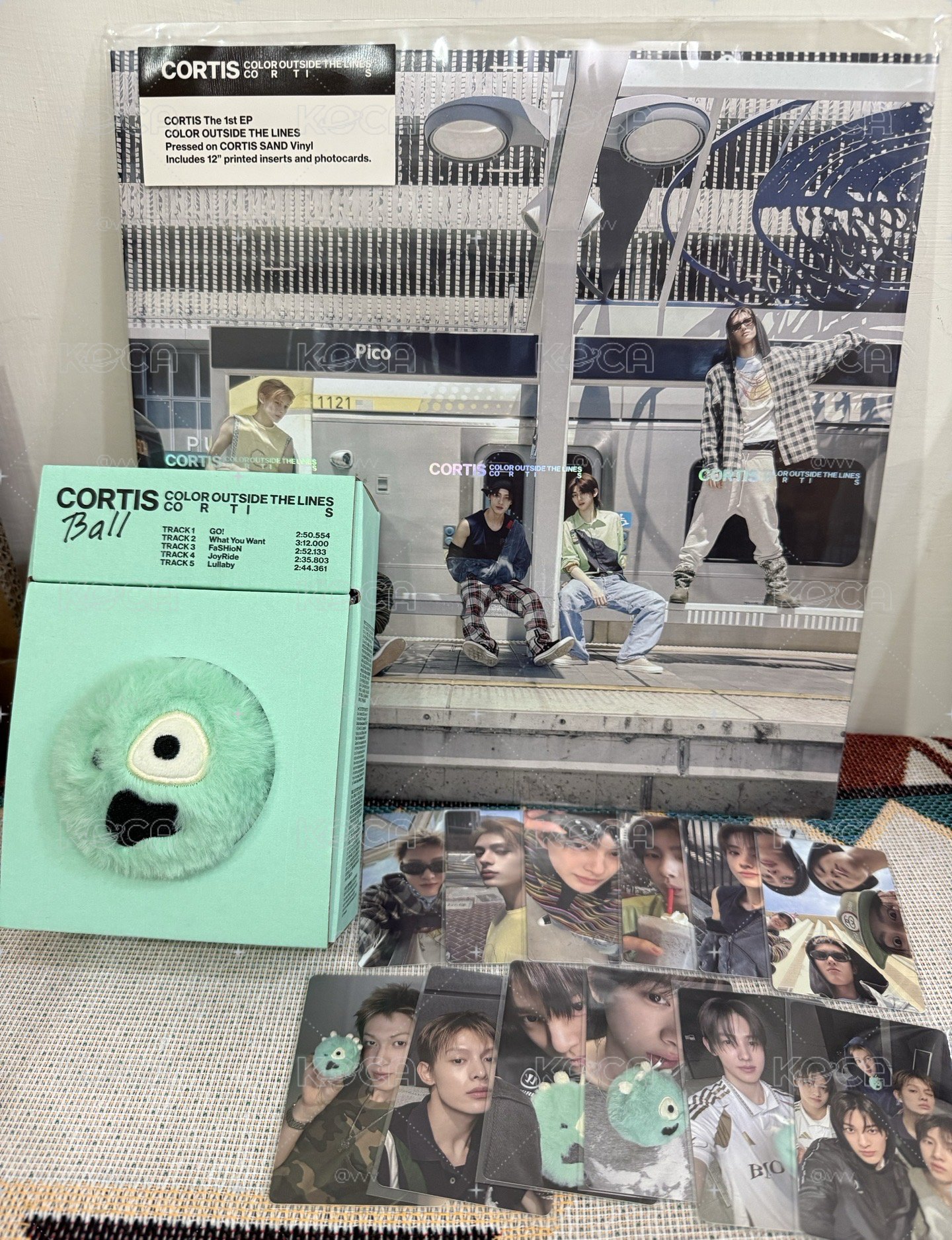 五大購入-已拆Cortis 迷一球專590+黑膠910(暫保留可排)