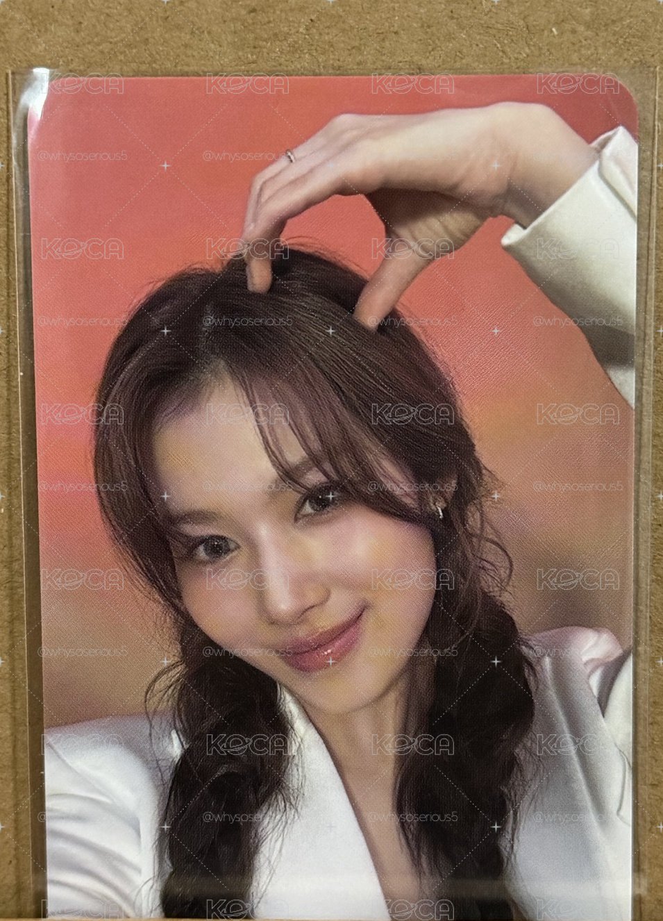 Sana笑眼彎彎
