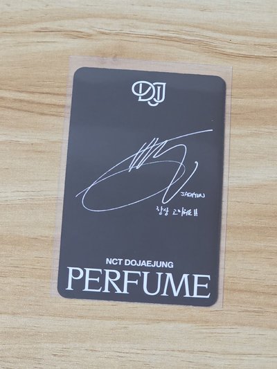 在玹 NCT DJJ Perfume 單封版、PB版 專輯卡