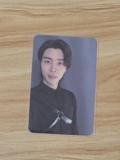 Johnny NCT 127 年曆卡 & NCT Zone 官拍、特典 自拍 & NCT 2023 特典卡
