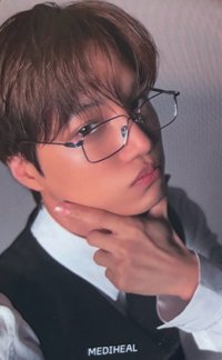 MEDIHEAL 代言卡 