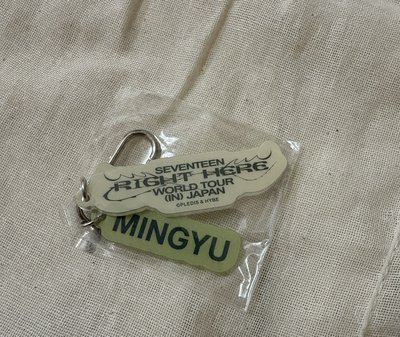 Right Here Japan  小扇套/吊飾/手環