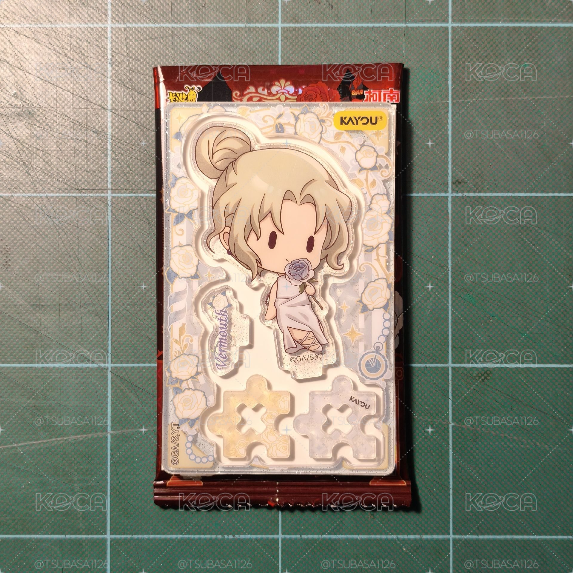 白玫瑰立牌 苦艾酒