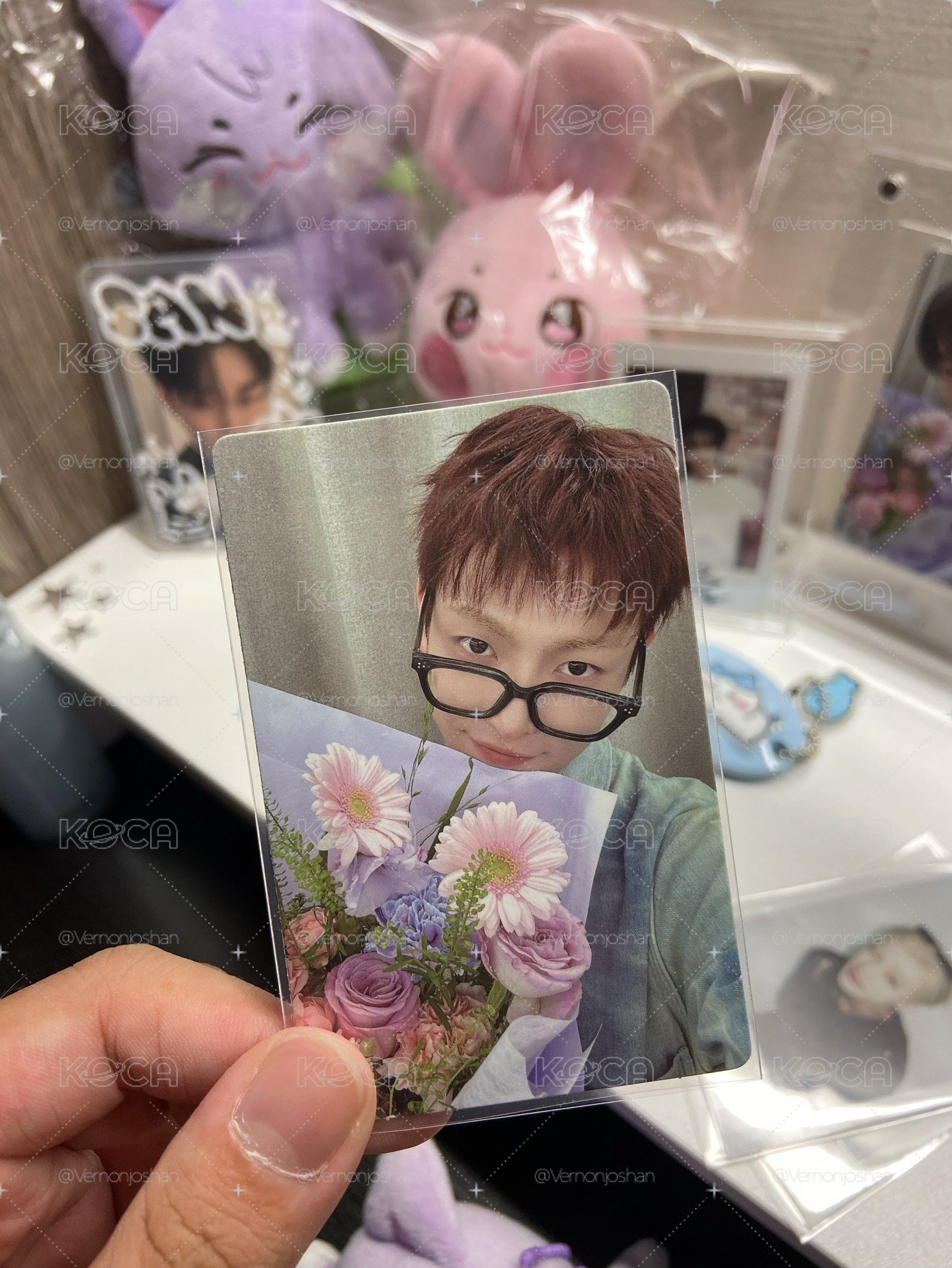 拿著捧花向你走來～～