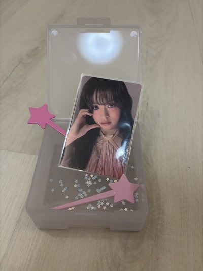 預售禮特典小卡💓（有露 塔 賢 茶）