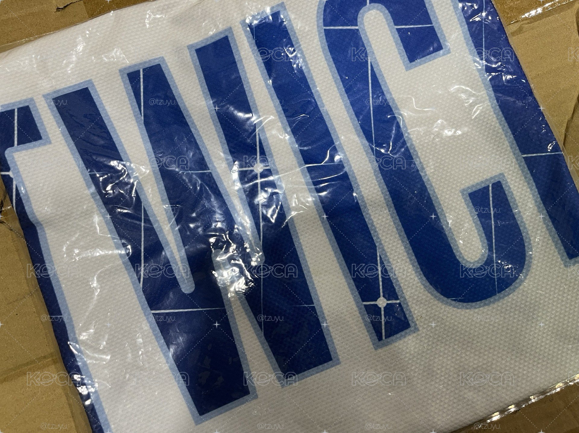 六巡球衣 全新未拆 XL