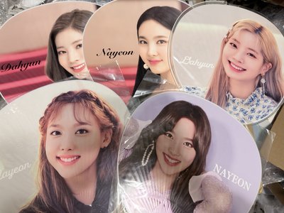 （現貨整圖出）Twice