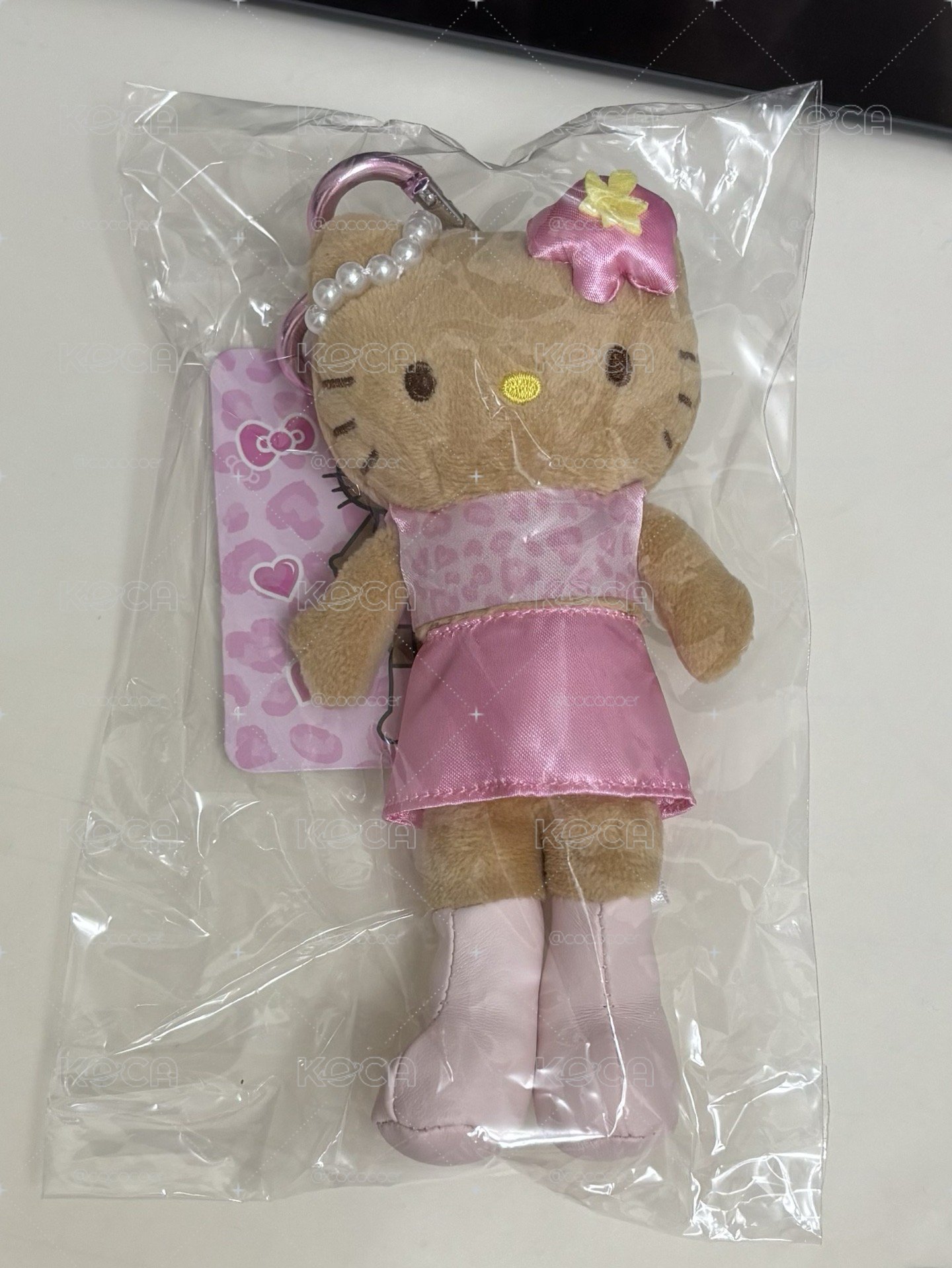 50週年 豹紋曬黑長腿kitty