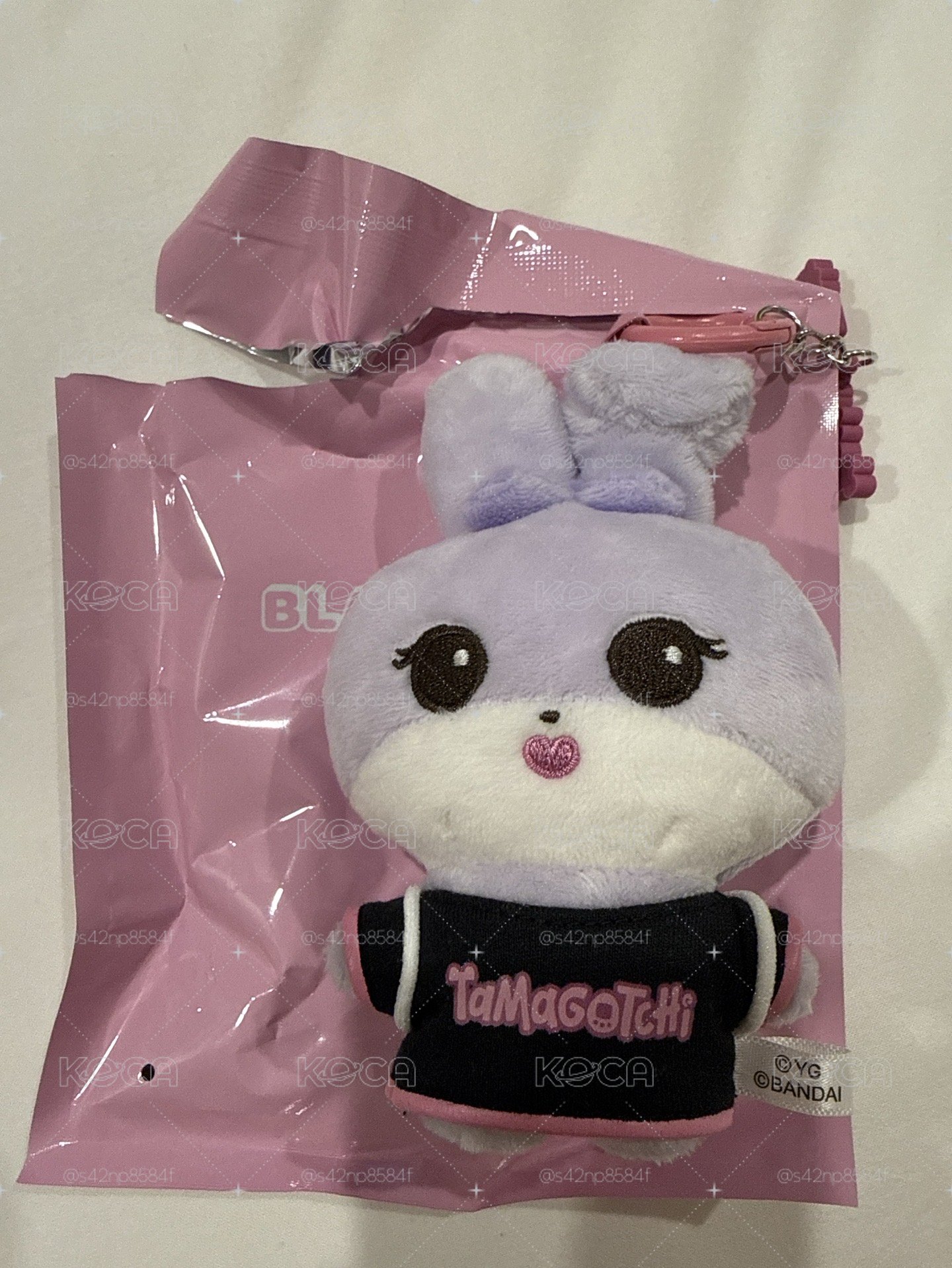 JisooTamagotchi 吊娃 
