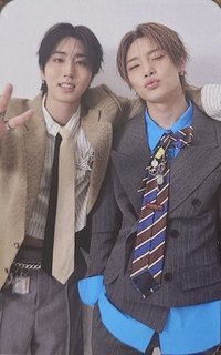 THIS & THAT D2C target 特典卡 