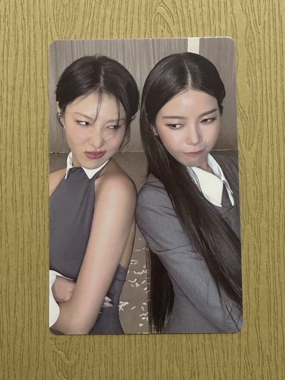 MAMAMOO 容專卡