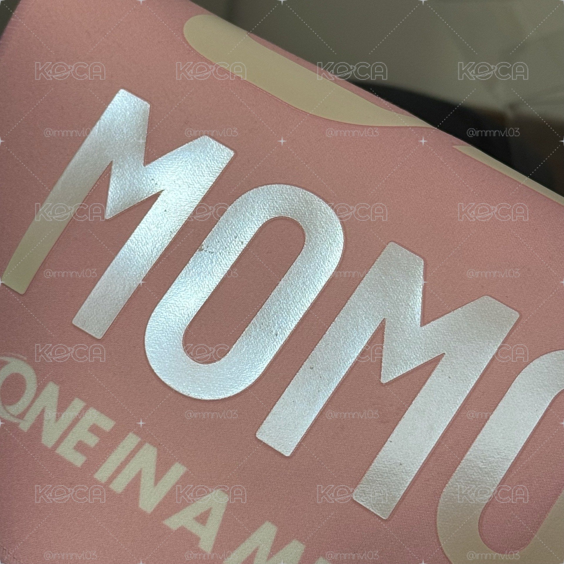TWICE｜新國立 MOMO 手幅