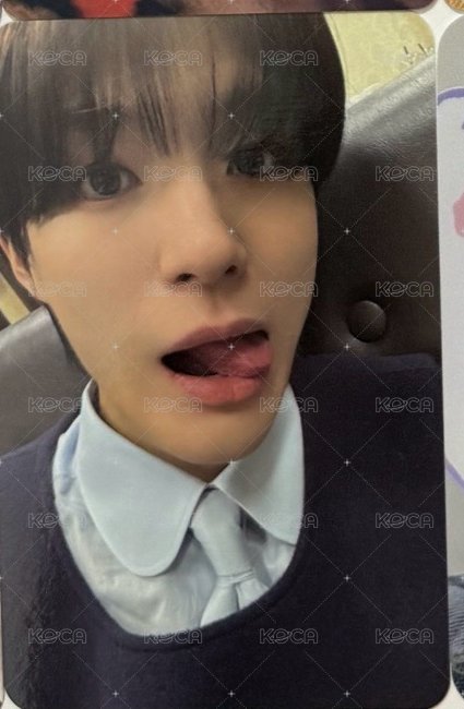 吐舌jeno