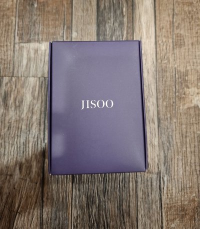 Jisoo ME 紫色髮飾