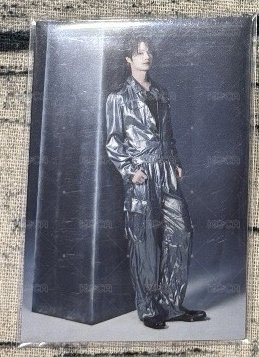 RIGHT HERE 隨機卡 俊 全身