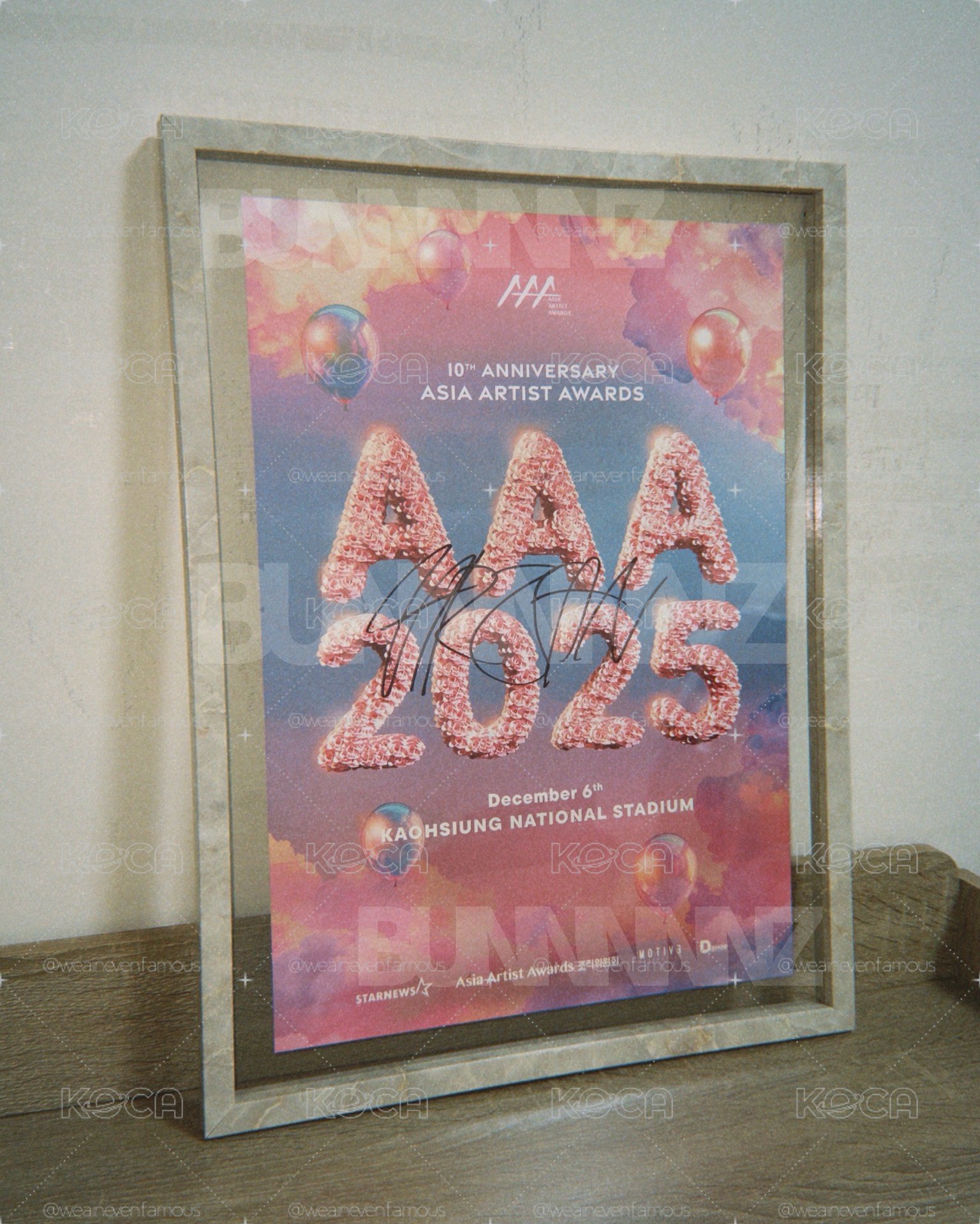 【限時特價】AAA 泰山親簽海報