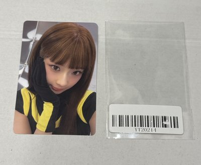 kms原卡膜露。춤 (CHOOM) kms 特典卡 中背