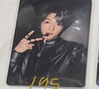 黑衣比耶