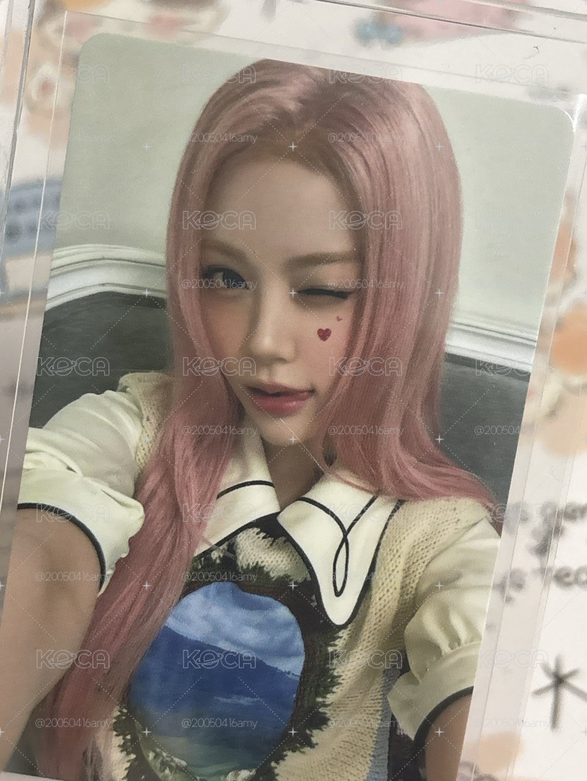 中背 如果甜有形狀,大概就是你看我的樣子（❤️.U.❤️）