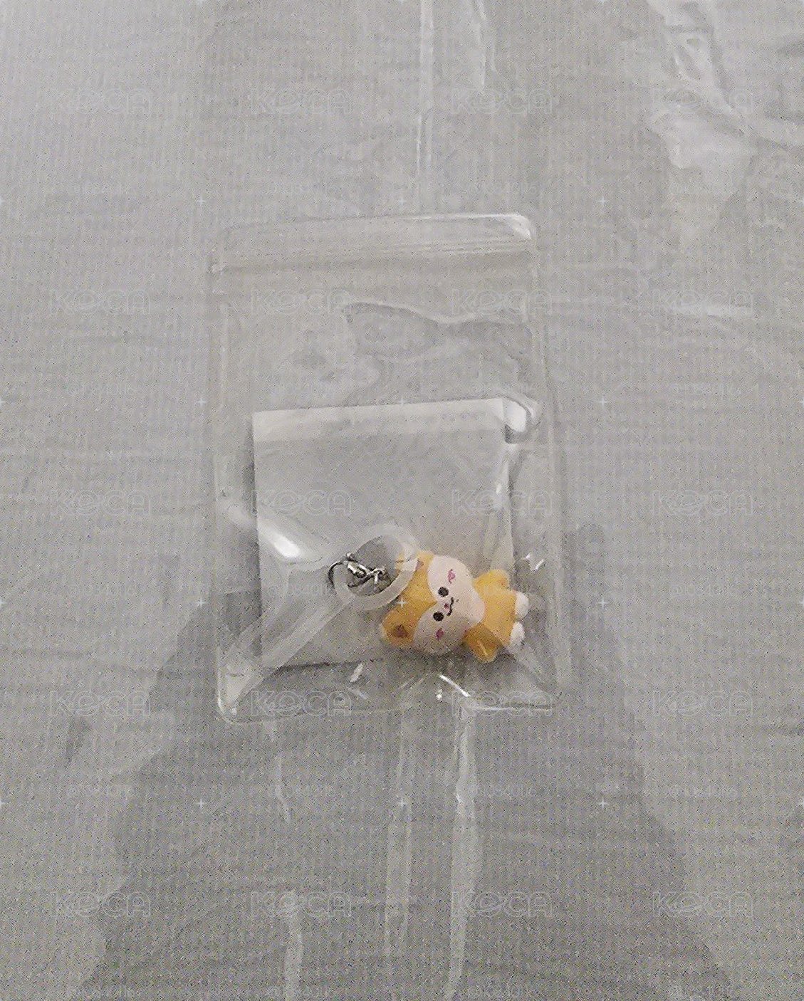 領 植絨吊飾