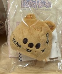 全新 城吊牌