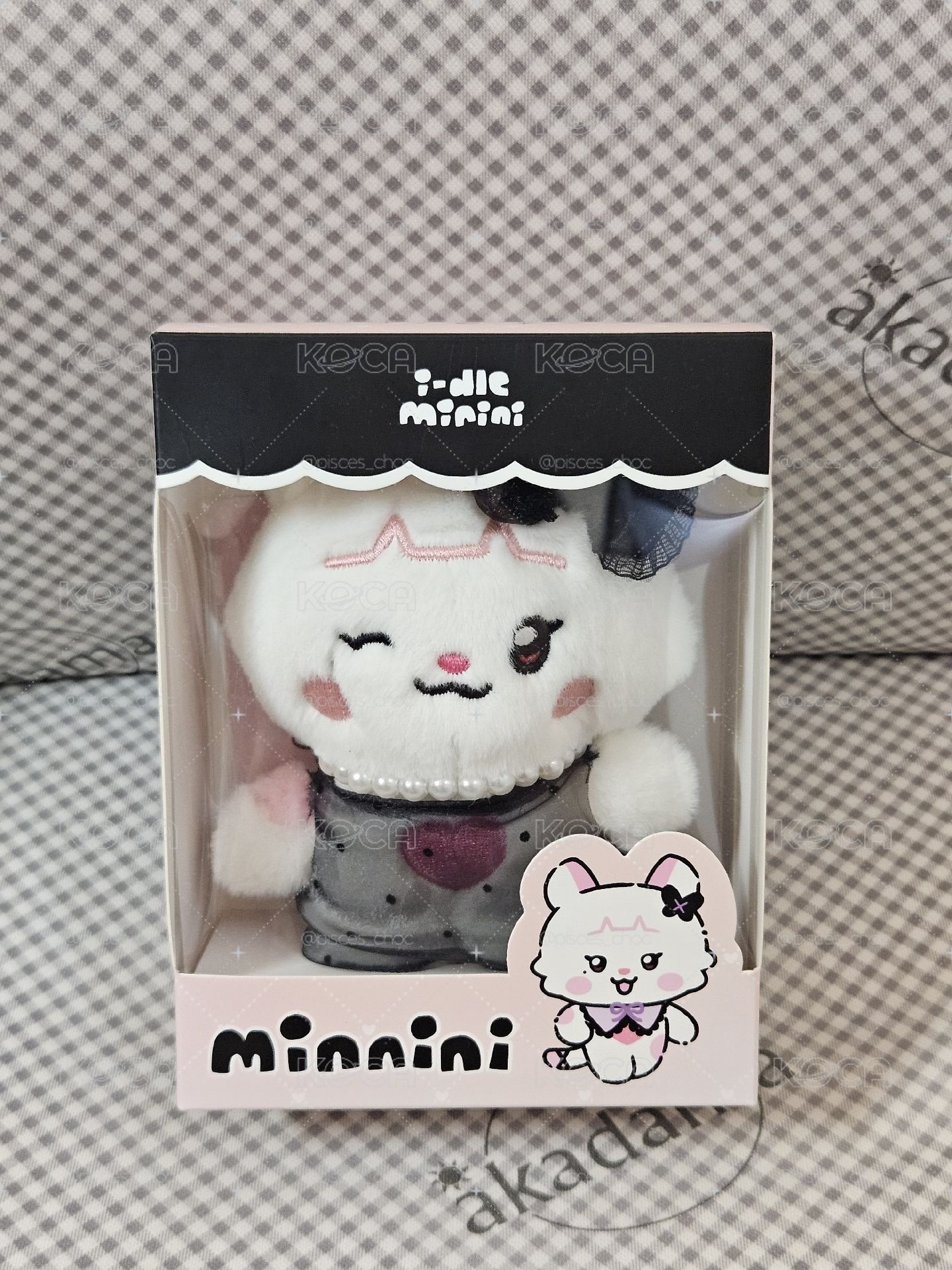 Minnie 迷八盒娃含卡