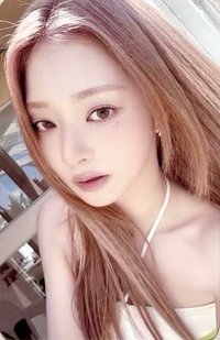 GLOW ME 快閃店 隨機卡 