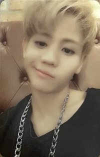 BEAST 迷8 B Ver. 專輯卡 