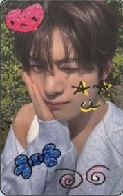 日專回帰LOVE 通常盤 專輯卡 3.Cheek on Hand ver. (with PURIKURA Doodle)