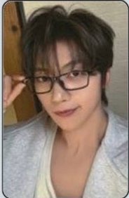 日專回帰LOVE 初回生產限定盤 專輯卡 2. That Boy in Glasses ver.