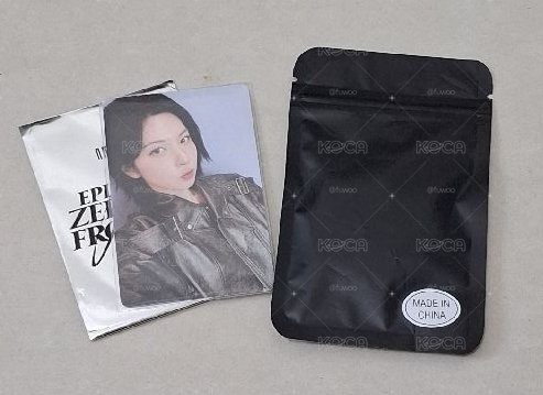 世巡滿額卡裴+隨機徽章