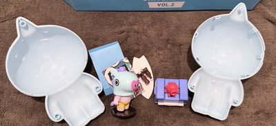 BT21 宇宙明星 VOL.2 海灘造型 二手