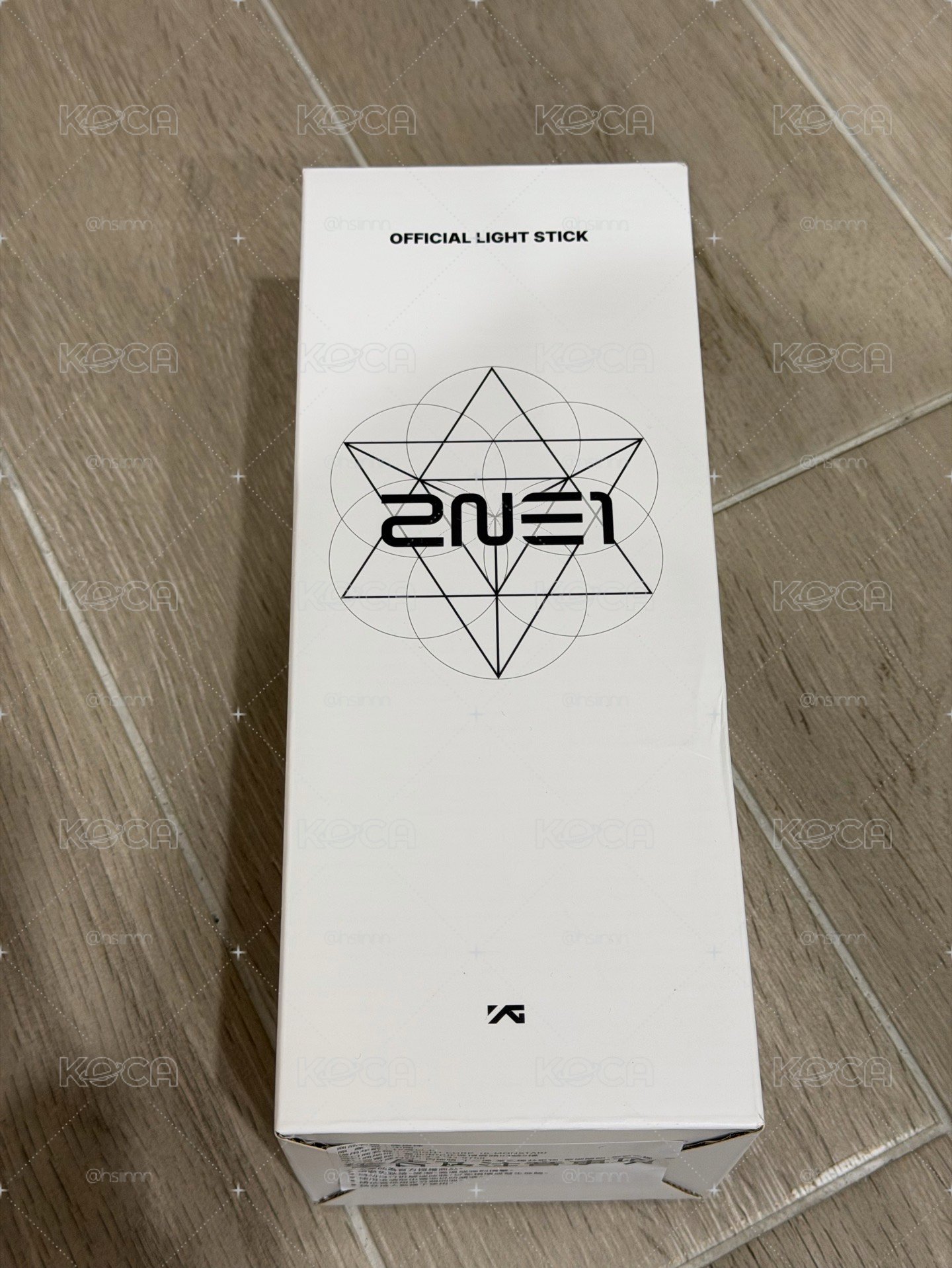 2ne1應援手燈