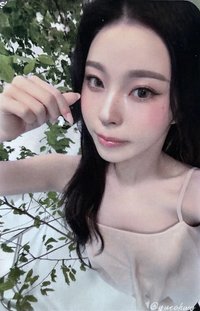ETLEE 代言卡 香水卡