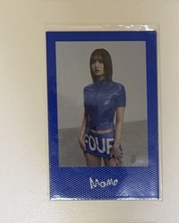 Momo藍