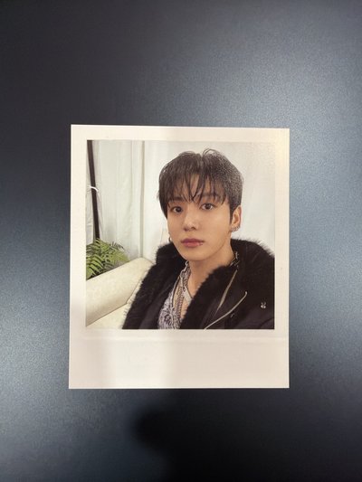 BTS Jungkook 小卡盤