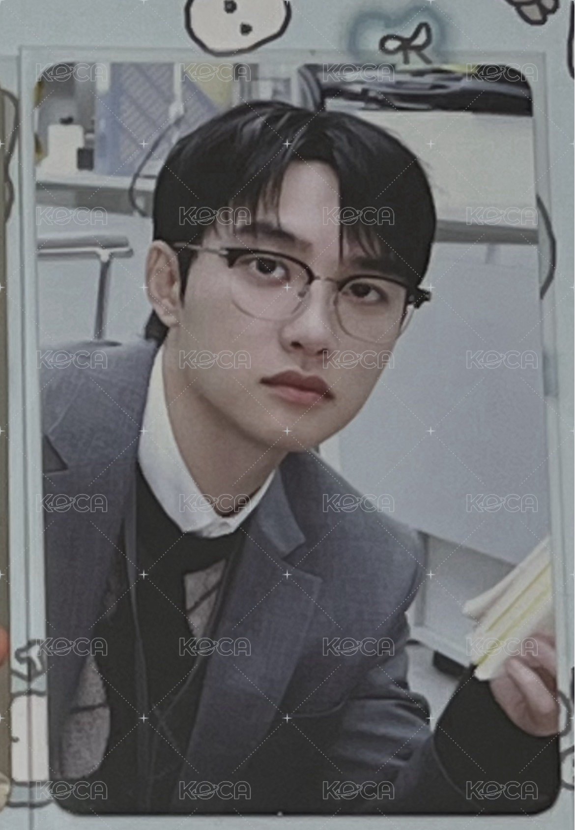 戴眼鏡好帥😍