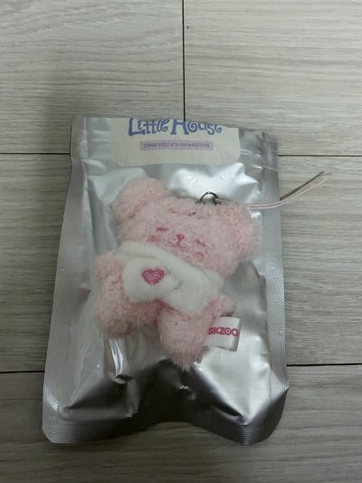 六期飯咪草莓娃-燦旻彬辰玟寅（一隻送一張滿額）
