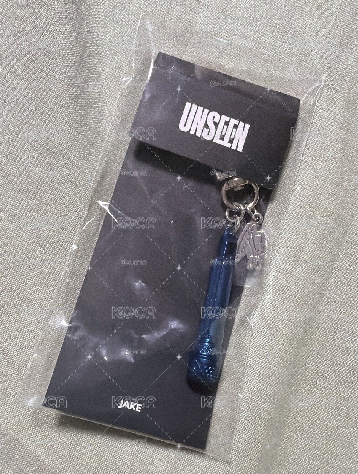 unseen展覽 沈載倫麥克風吊飾