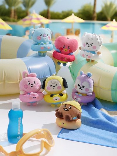 bt21夏日游泳吊飾🏊