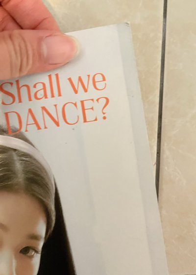 iz*one shall we dance