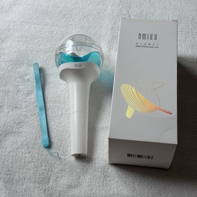 NMIXX 一代手燈