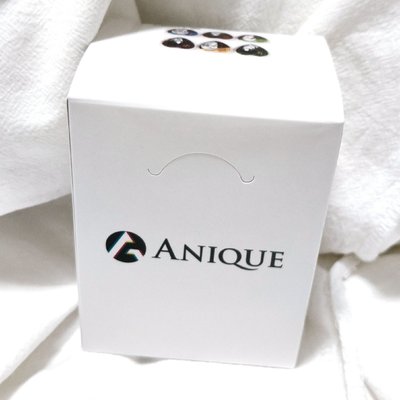 ฅ^ ･ﻌ･ ^ฅ 【現貨】進擊的巨人 Anique 情人節徽章 全六款 整盒售